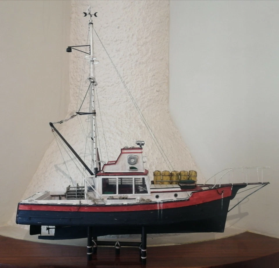 Lo Squalo - Modellino Statico del Peschereccio  "ORCA" del film (1975) - Immagine 1 di 4