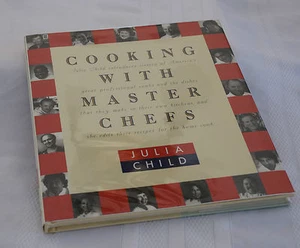 Cooking with master chefs - by Julia Child 1st / 1st - Like New - Bild 1 von 4