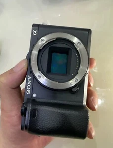 Sony A6300 Digital Camera Body Only Black (Preowned) - Picture 1 of 1