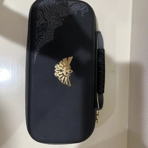Nintendo Switch- Legend Of Zelda Rubberized Black Gold Carrying Case Pre-owned - Picture 1 of 3