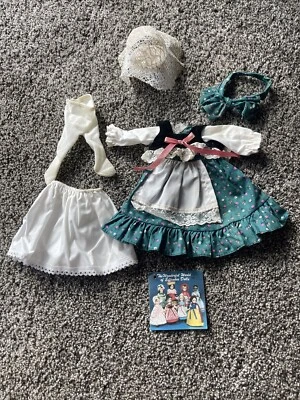 "Ropa muñeca effanbee 11"" traje Canadá" Foto 1 de 4