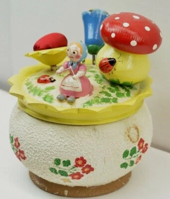 Vintage Wood Sewing bowl Made in Italy. Girl Knitting, pin cushion 1960's 3ts   - Image 1 of 4