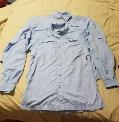 Camisa de pesca 2 ganchos y aparejos pequeña azul manga larga aire/X Bahama botón ventilada  Foto 1 de 4
