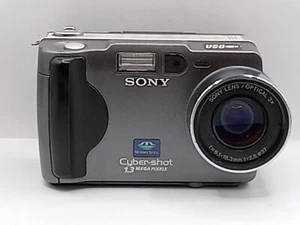Sony Cyber Shot 1.3 Mega Pixel DSC-S30 Tested-Included Charger & Battery M Stick - Picture 1 of 9