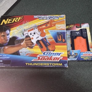 NUEVO EN CAJA Hasbro NERF Super Soaker THUNDERSTORM Motorizado Completo Automático Clip de Agua Relleno - Imagen 1 de 6