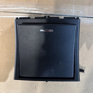 Mercedes Benz Classe E w212 Posacenere Posacenere Portaoggetti A2126803750 - Foto 1 di 3