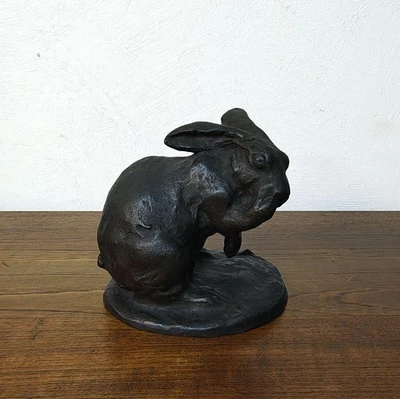 Antigua estatua de bronce de conejo escultura japonesa estatuilla figura de metal 2 kg 6,5 pulgadas Foto 1 de 4