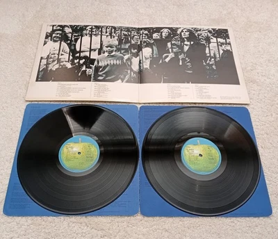 THE BEATLES "1967-1970" APPLE UK PRESS 1973 W/INNER SLEEVES~STUNNING ARCHIVE CON - Image 1 of 4