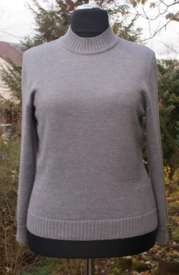 Handgestrickter Pullover aus Merinowolle - Bild 1 von 3