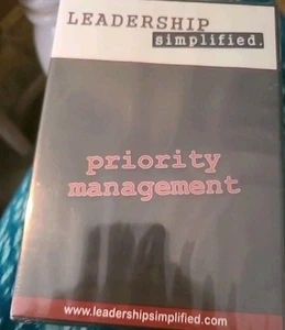 Leadership Simplified Priority Management 2012 DVD Doug Van Dyke New Sealed - Foto 1 di 2
