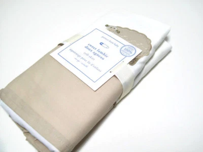 Pottery Barn Niños Dulce Cordero Bebé Cuna Falda Polvo Volantes Nueva Foto 1 de 4