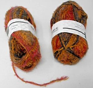 2 Skeins Lamer Short Eyelash Rust Grey Red Yarn - Picture 1 of 1