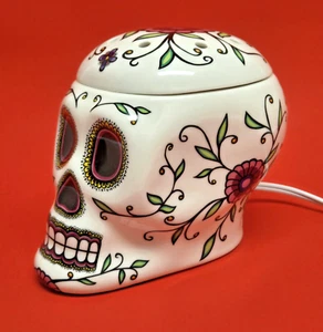 Scentsy Sugar Skull Wax Warmer Complete Retired Dia De Los Muertos Calavera EUC! - Picture 1 of 20