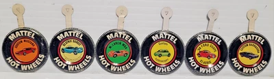 LOTTO BOTTONI METALLO LINEA ROSSA HOT WHEEL ORIGINALI VINTAGE - Immagine 1 di 4