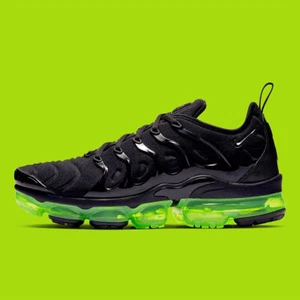 Nike Air Vapormax TN Plus Black Green Men’s Size Sneaker Running Shoes - Picture 1 of 5