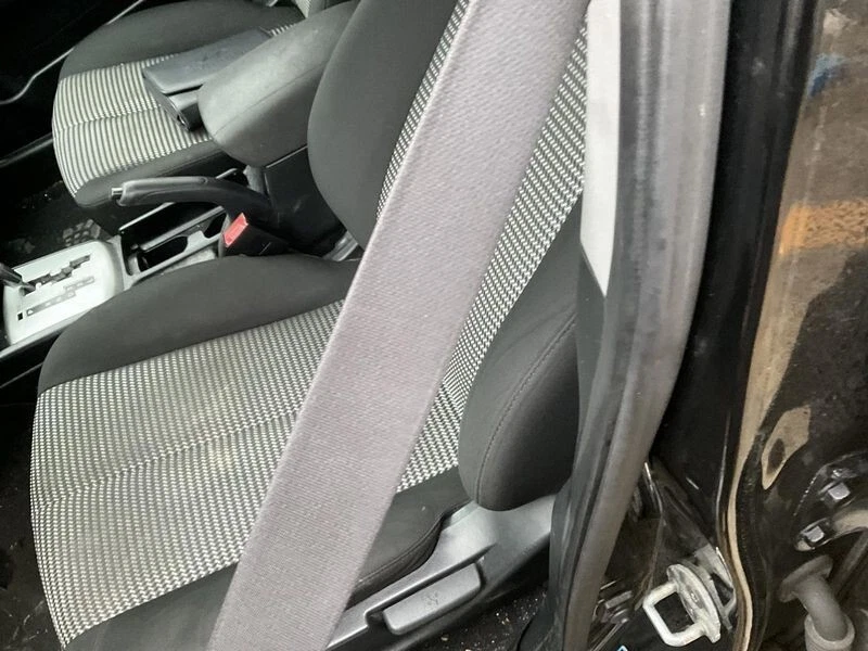 2007-2010 Hyundai Elantra Front Left Driver Seat Belt Retractor Assembly Gray - Imagem 1 de 1