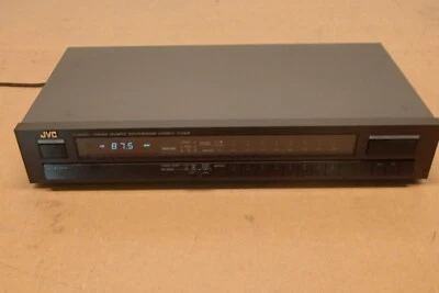 JVC T-X200 AM/FM Tuner Quartz Synthesizer - Image 1 of 4