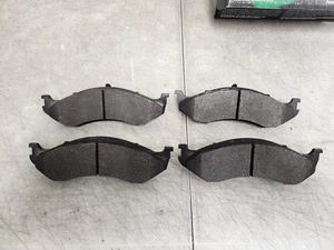 *RETURNED SALE* Hawk Performance (HB210Y.677) LTS Brake Pad. - Picture 1 of 2