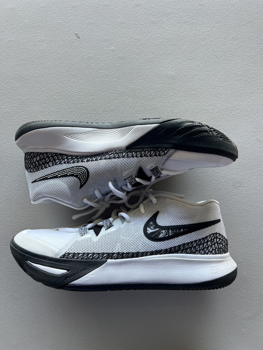 Nike Kyrie Flytrap 6 EP White Black for Sale | Authenticity Nike Kyrie Flytrap 6 EP White Black for Sale | Authenticity