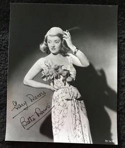 BETTE DAVIS - AUTOGRAPHED 10 x 8 PUBLICITY PHOTOGRAPH - Picture 1 of 1