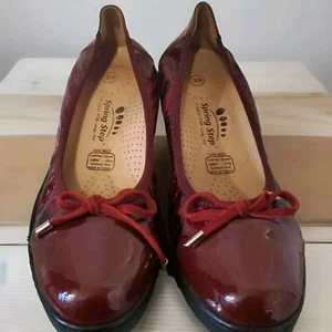 NWOT SPRING STEP Handmade Red Patent Leather Wedges Loafers$ Sz 38 Sz 7.5-8 - Picture 1 of 12