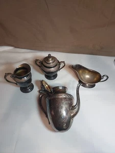 Versilbertes 4-teiliges Tee-Servier-Set William Rogers - Bild 1 von 11
