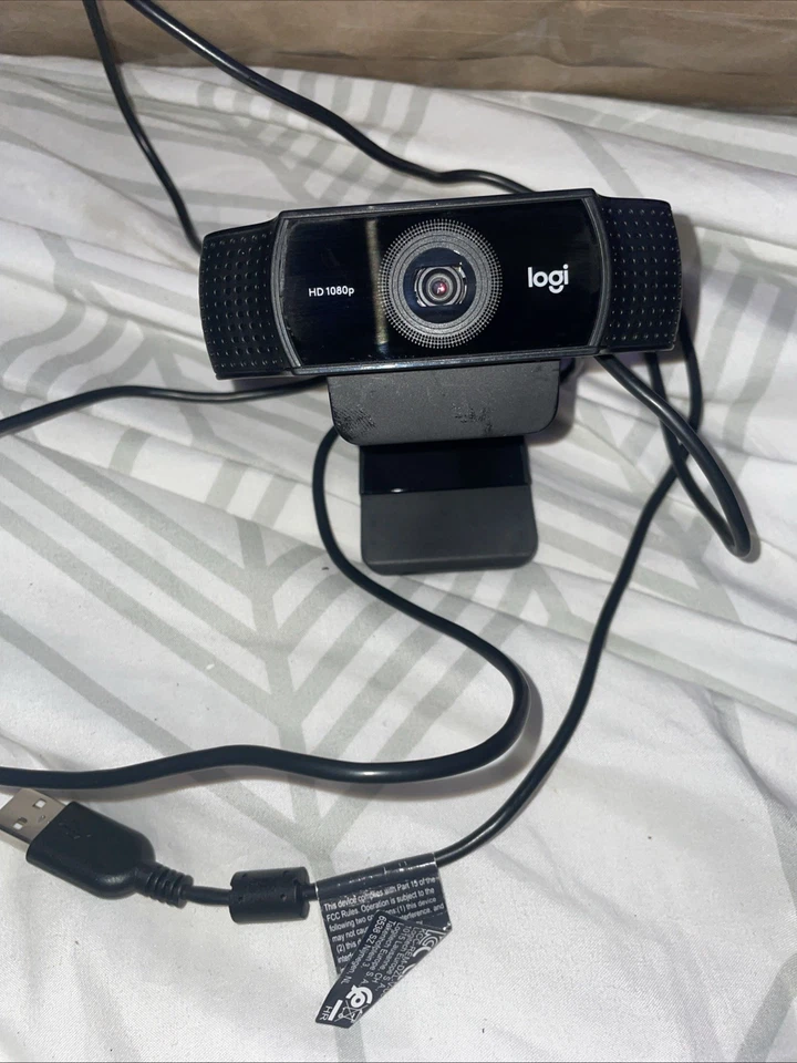 Logitech C922 Pro Stream 1080p HD Webcamera - Black - Image 1 of 4