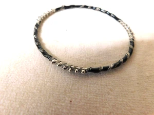 Vintage Silver Tone and Black Bangle Bracelet 8" - Picture 1 of 4