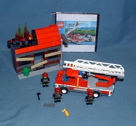 TOWN: CITY, FIRE EMERGENCY SET 60003 - LEGO - 2013 - USED
