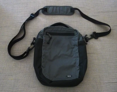 NWOT ROHAN "Transit 10" Multi Pocket/Detachable/Adjustable Strap Bag - Image 1 of 4