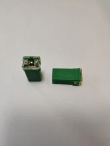 2 Littelfuse 0495040 495 Square Car Fuse 40A JCASE Cartridge Fuses 32V Green - Picture 1 of 6