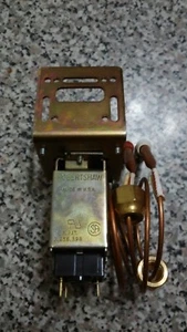 NUEVO INTERRUPTOR DE PROCESO DE TEMPERATURA MCQUAY INTERNATIONAL 070180512 070180512 - Imagen 1 de 5