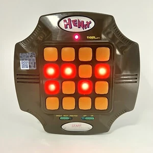 Tiger Electronics Henry Vintage 1996 Sounds Memory Game Tested & Works Great - Picture 1 of 9