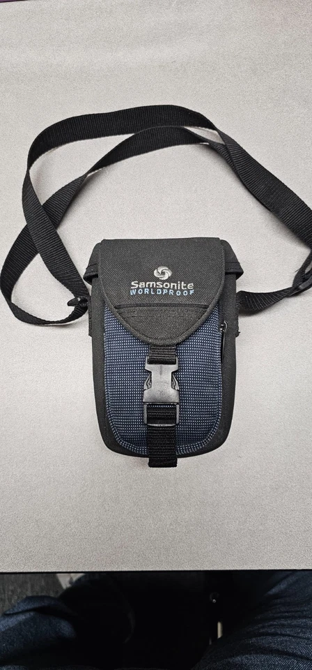 Samsonite Worldproof Camera Bag Case Shoulder Strap Belt Loop Black & Grey - Image 1 of 4