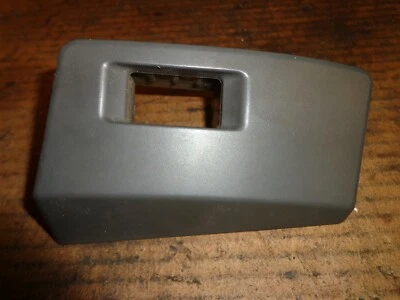Cubierta de interruptor de ventana eléctrica de paso gris Toyota Supra MK3 1989-90 74231-14101 Foto 1 de 2