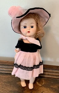 Adorable Vintage Vogue Ginger - GINNY DOLL - Walker - Picture 1 of 5