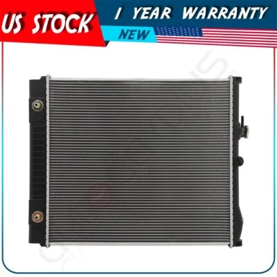 Radiador de camión para 2000-2004 GMC W3500 W4500 W5500 delantero 99-04 Isuzu NPR Foto 1 de 4