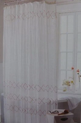 Threshold Smocked Zigzag织物浴帘72英寸x72英寸全新带包装 — 第 1/4 张图片