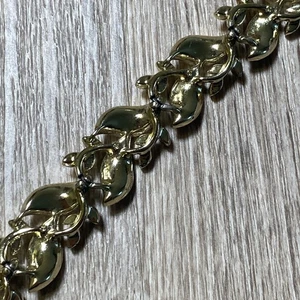 Vintage Linked Leaf Shape Bracelet - Picture 1 of 5