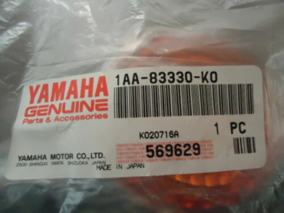 Luz intermitente trasera Yamaha SR400 2015-2017 1AA-83330-K9 OEM Foto 1 de 4
