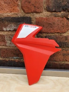 ♻️ SWM RS 125R MY17 17 - 19 COVER RADIATOR LH F0A0P001189 ♻️ - Picture 1 of 10