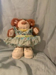 Pelzfelle Plüsch Teddybär JUNIE MAE - blau mit weißen Tupfen Shorts & Mütze - Bild 1 von 3