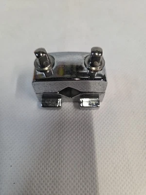 Bloqueo de memoria cromado/herrajes/accesorio para kits de batería taller de batería con bisagras Foto 1 de 4