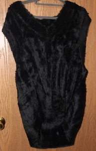 Royalty Faux Fur Vest - Men's Size L - Picture 1 of 2