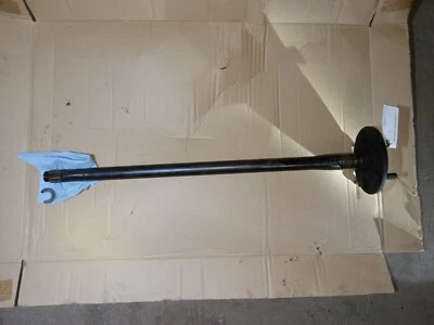 Eje trasero (lado del conductor), se adapta a Chevrolet C1500 Cheyenne 1990 Foto 1 de 4