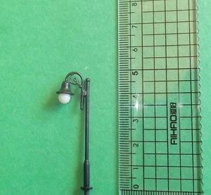 Y27-11   N  TT  10pcs 1:160 Scale Model Light Train Railway Layout LED Lampposts - Picture 1 of 4