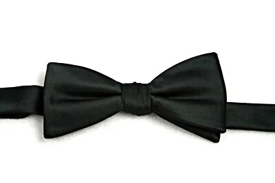 NUEVA CONDESA MARA Pajarita Formal Preatada Tejido Satinado Negro Boda Foto 1 de 2