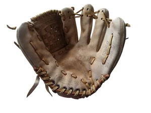 Rawlings Dave Winfield Youth RBG90 10.5" Right Handed Thrower Baseball Glove - Picture 1 of 12