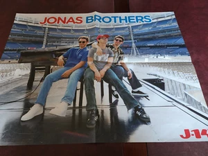 Poster + Clipings Jonas Brothers Justin Bieber Harry Styles Drake TIMOTHEE Wonka - Picture 1 of 6