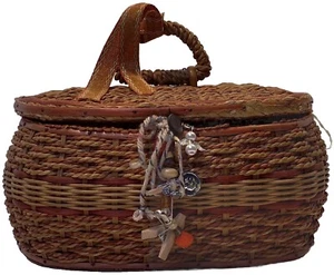 Oval Wicker Sewing Basket Notions Kit - Picture 1 of 24